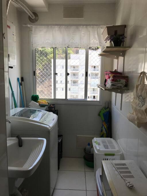 Santos, 2qts, Sacada .prox. A Santos (Sao Paulo)
