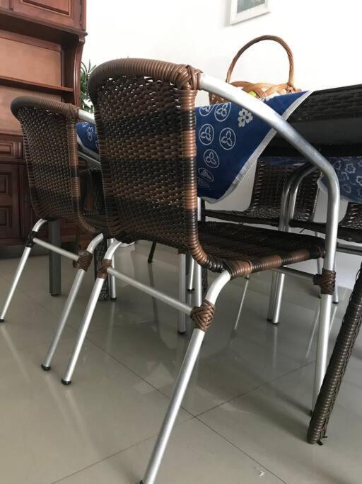 Apartment Santos, 2qts, Sacada .prox. A *